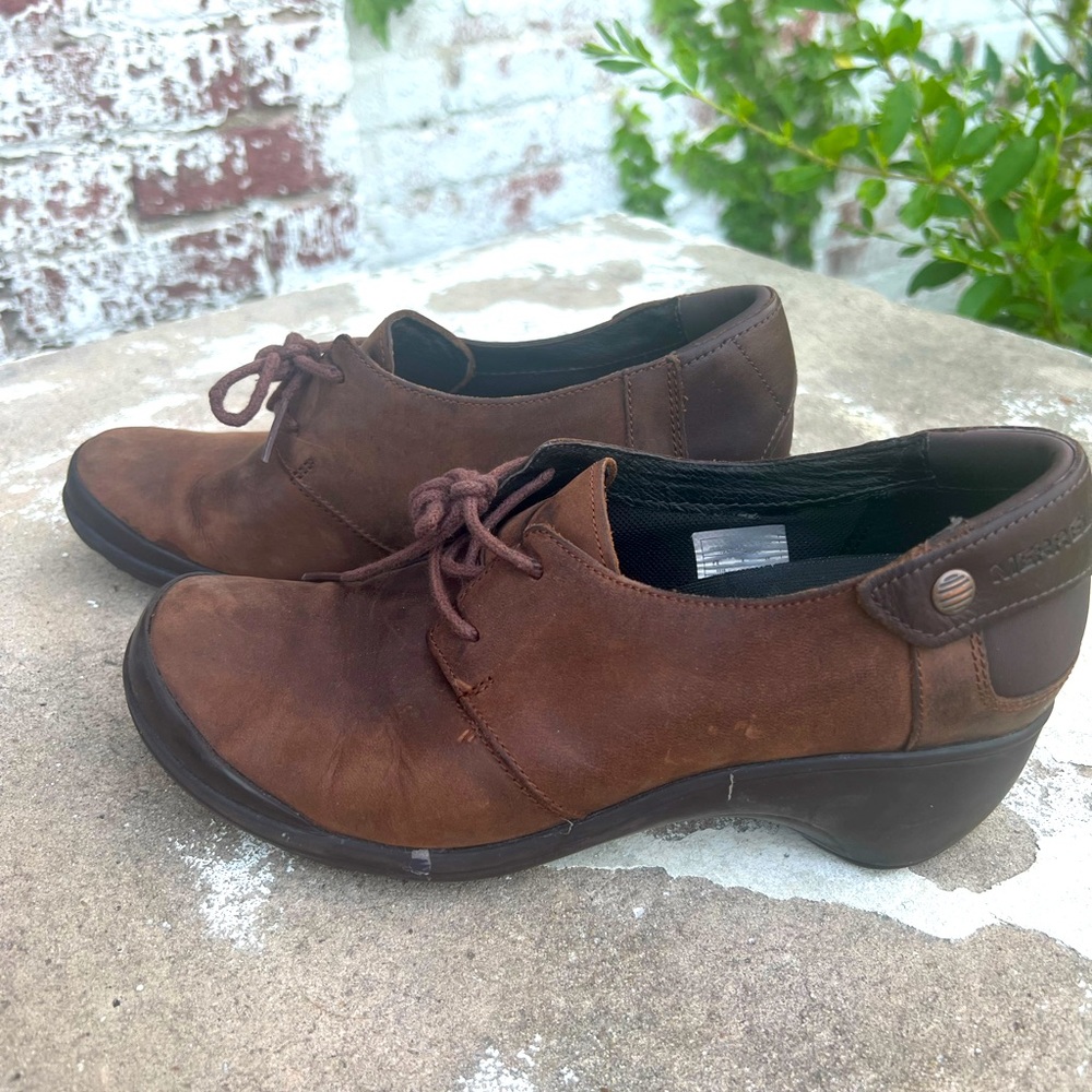 Merrell Women Outdoor Booties Sz 7.5 Brown Leather Chic Cottagecore Heels Shoes